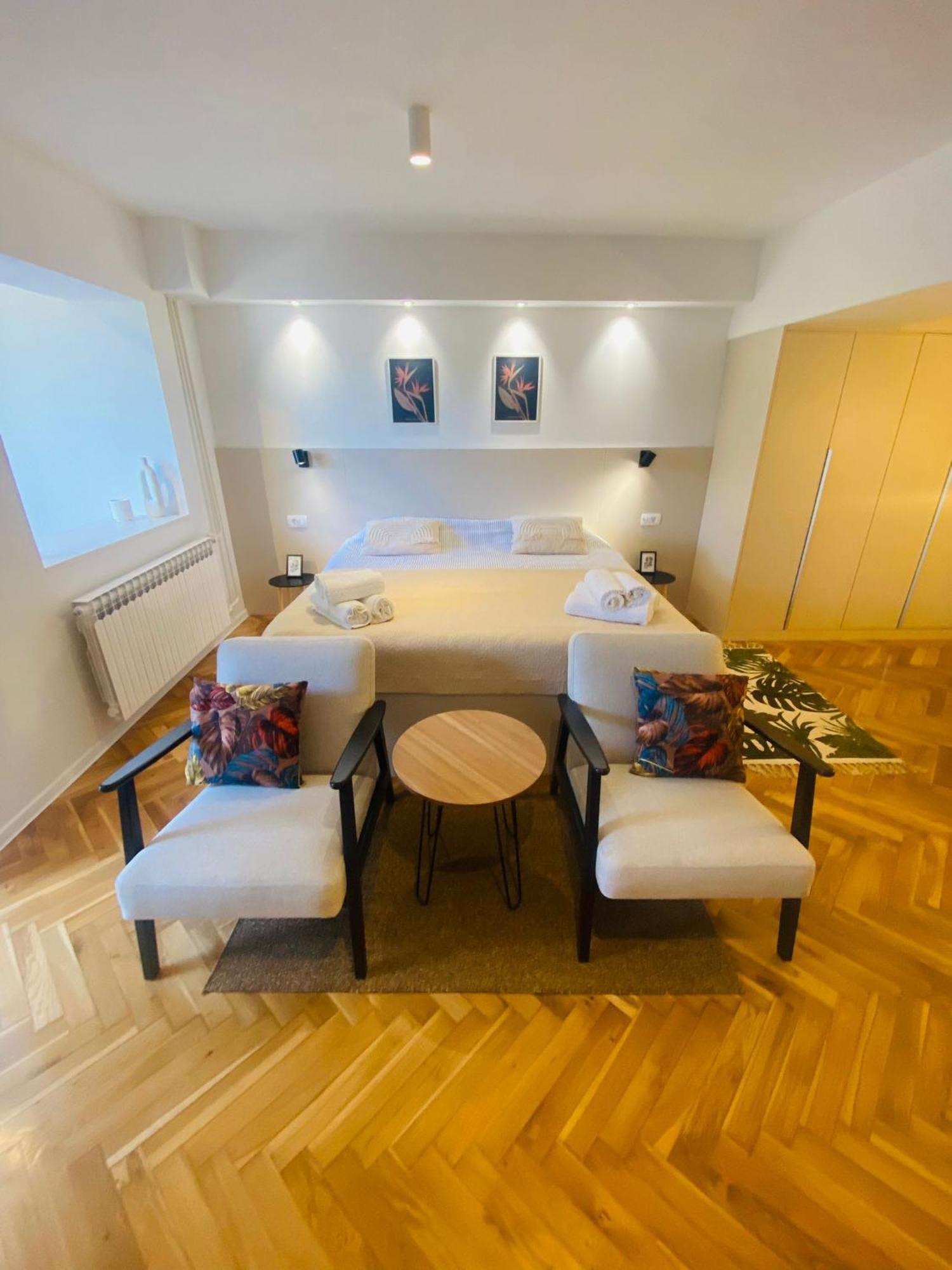 Apartments Nikval Ровинь Экстерьер фото